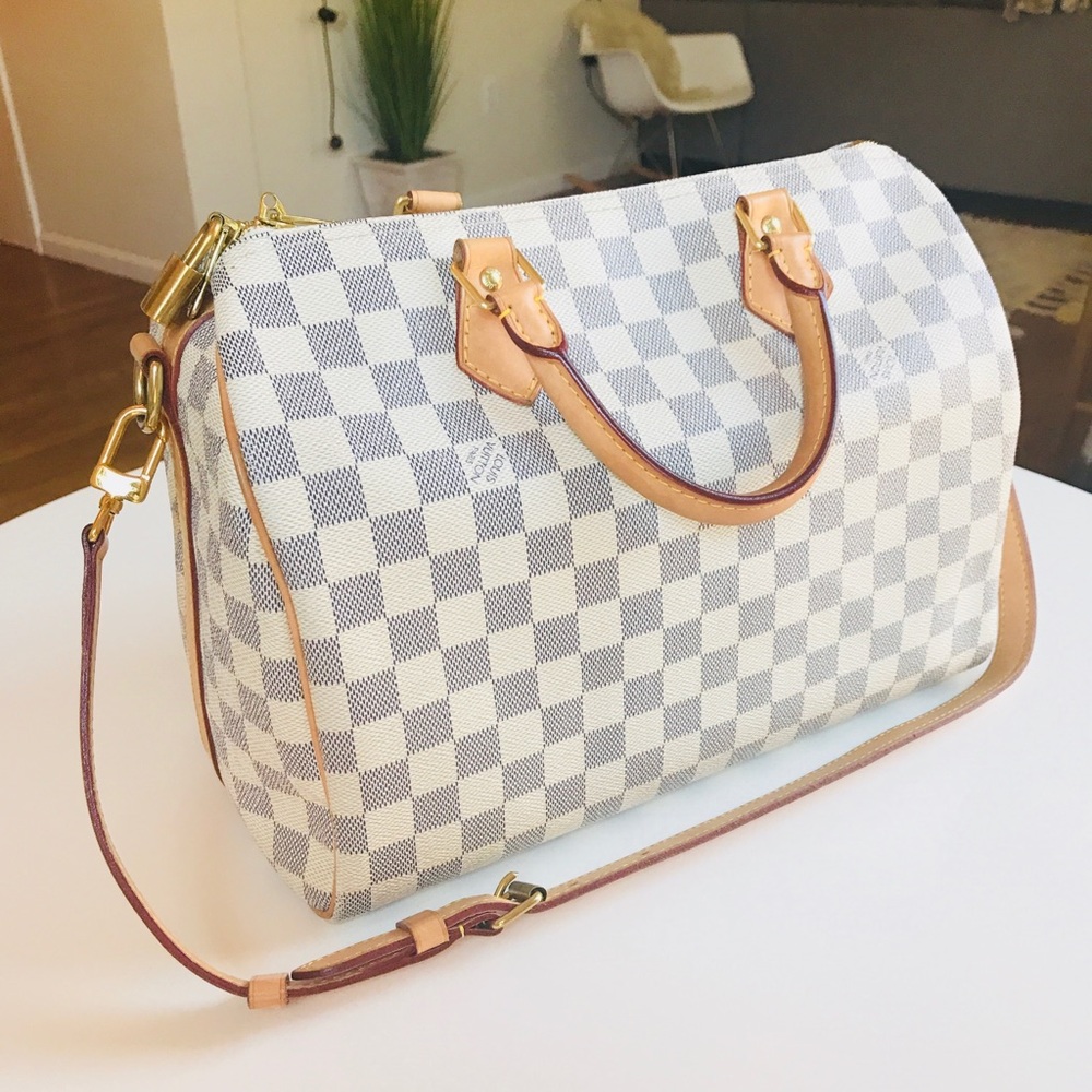 Beautiful Louis Vuitton Damier Azure Speedy 30